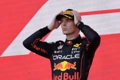 Verstappen sarankan Leclerc harus belajar dari kegagalan